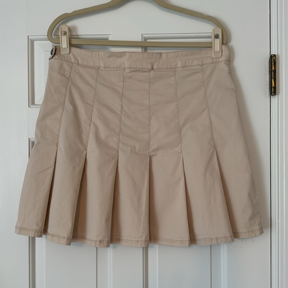 Pilcro Pleated Skirt - Neutral - Picture 7 of 9